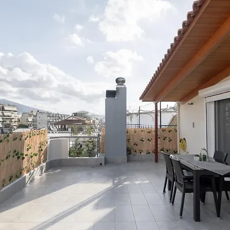 شقة Deluxe διαμερισμα باترا